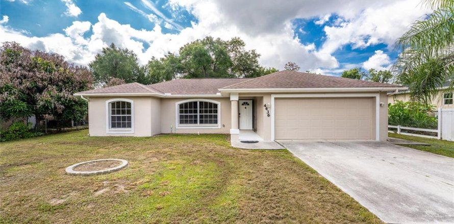 Casa en North Port, Florida 3 dormitorios, 110 m2 № 2200867