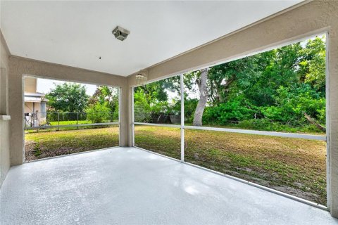 Casa en venta en North Port, Florida, 3 dormitorios, 110 m2 № 2200867 - foto 5