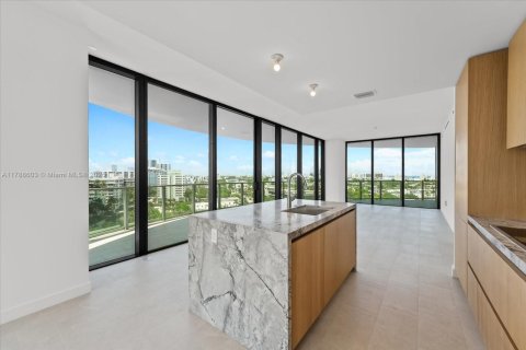 Condominio en venta en Miami Beach, Florida, 2 dormitorios, 140.84 m2 № 1958942 - foto 5