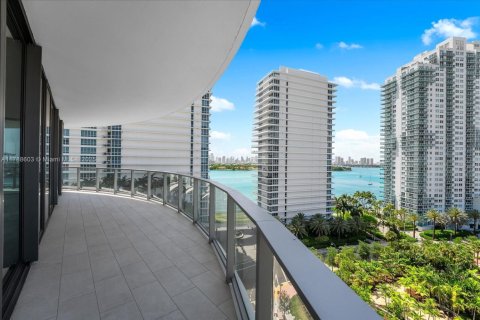 Condominio en venta en Miami Beach, Florida, 2 dormitorios, 140.84 m2 № 1958942 - foto 9