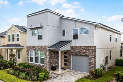 Casa en venta en Kissimmee, Florida, 6 dormitorios, 277.5 m2 № 1807967 - foto 2