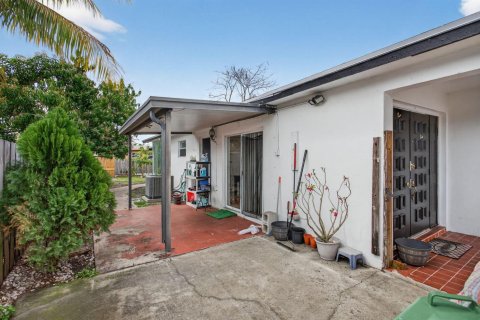 Casa en venta en Margate, Florida, 2 dormitorios, 109.07 m2 № 2185322 - foto 26