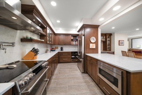 Condo in Belleair, Florida, 3 bedrooms  № 1250477 - photo 9