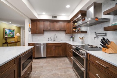 Condo in Belleair, Florida, 3 bedrooms  № 1250477 - photo 23