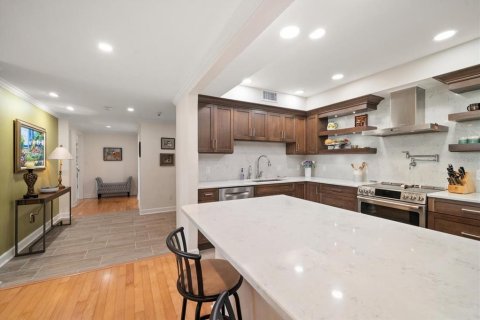 Condo in Belleair, Florida, 3 bedrooms  № 1250477 - photo 21