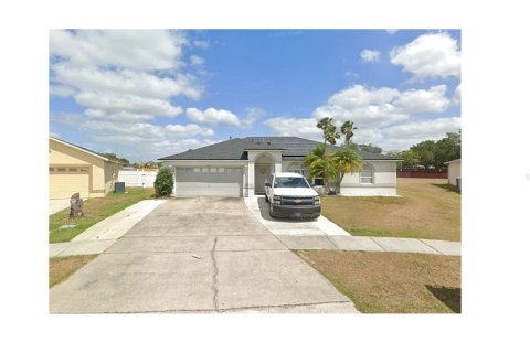 Casa en alquiler en Kissimmee, Florida, 5 dormitorios, 172.89 m2 № 1843388 - foto 1