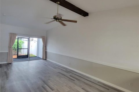 House in Saint Petersburg, Florida 2 bedrooms, 88.81 sq.m. № 1903523 - photo 13