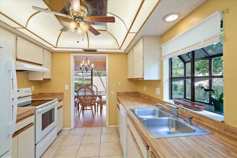 Купить кондоминиум в Сарасота, Флорида 5 комнат, 126.25м2, № 1907698 - фото 15