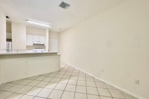 Copropriété à louer à Miami, Floride: 1 chambre, 46.17 m2 № 1877546 - photo 8