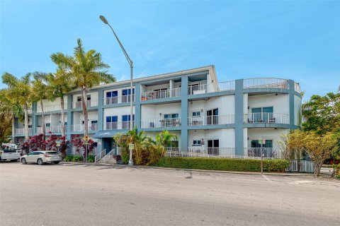 Copropriété à louer à Miami, Floride: 1 chambre, 46.17 m2 № 1877546 - photo 15