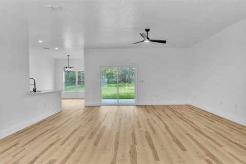 Villa ou maison à vendre à Weeki Wachee, Floride: 4 chambres, 197.42 m2 № 2280304 - photo 12