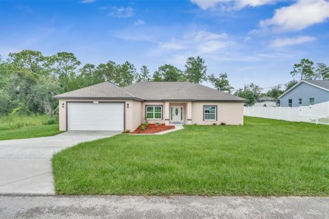 Villa ou maison à vendre à Weeki Wachee, Floride: 4 chambres, 197.42 m2 № 2280304 - photo 7