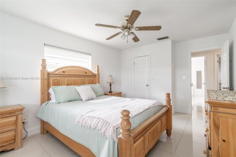 Casa en venta en Coral Springs, Florida, 4 dormitorios, 130.99 m2 № 1487711 - foto 20