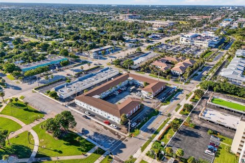 Condominio en venta en Lake Park, Florida, 2 dormitorios, 72 m2 № 1949536 - foto 26