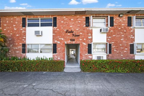 Condominio en venta en Lake Park, Florida, 2 dormitorios, 72 m2 № 1949536 - foto 21