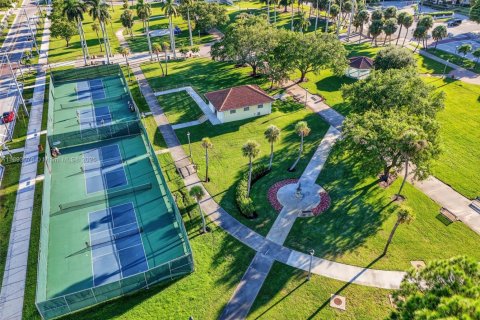 Condominio en venta en Lake Park, Florida, 2 dormitorios, 72 m2 № 1949536 - foto 27