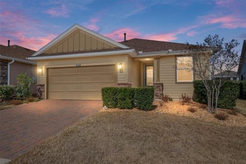 House in OCALA PRESERVE in Ocala, Florida 2 bedrooms, 135.08 sq.m. № 2135238