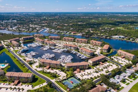 Copropriété à louer à Jupiter, Floride: 2 chambres, 128.67 m2 № 1228479 - photo 1