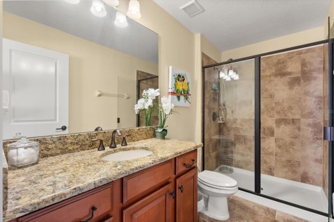 House in Sorrento, Florida 4 bedrooms, 316.7 sq.m. № 1827901 - photo 30