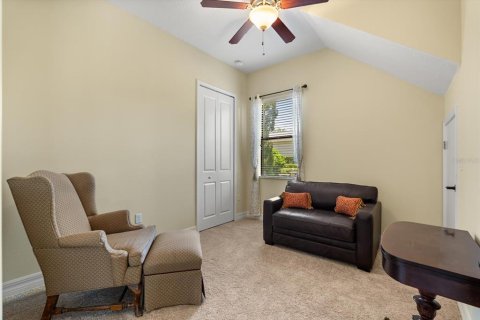 House in Sorrento, Florida 4 bedrooms, 316.7 sq.m. № 1827901 - photo 24