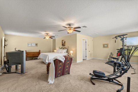 House in Sorrento, Florida 4 bedrooms, 316.7 sq.m. № 1827901 - photo 29