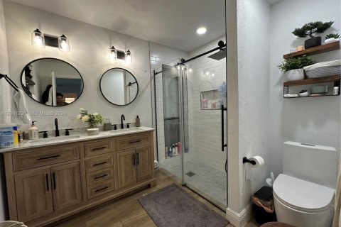 Купить виллу или дом в Корал-Спрингс, Флорида 3 спальни, 153.57м2, № 2065379 - фото 15