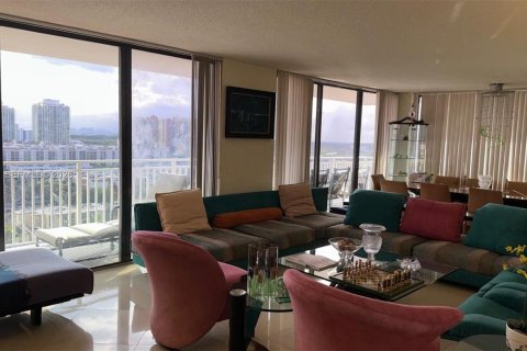 Copropriété à vendre à Sunny Isles Beach, Floride: 3 chambres, 210.61 m2 № 2004411 - photo 18