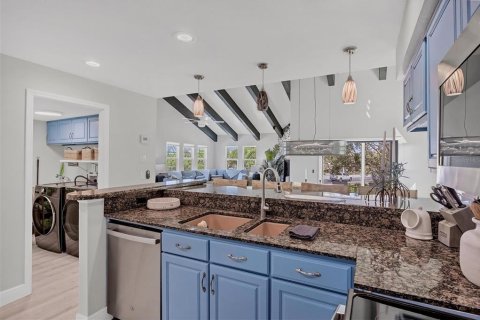 Casa en alquiler en Boca Grande, Florida, 3 dormitorios, 191.75 m2 № 1901097 - foto 14