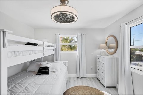Casa en alquiler en Boca Grande, Florida, 3 dormitorios, 191.75 m2 № 1901097 - foto 26