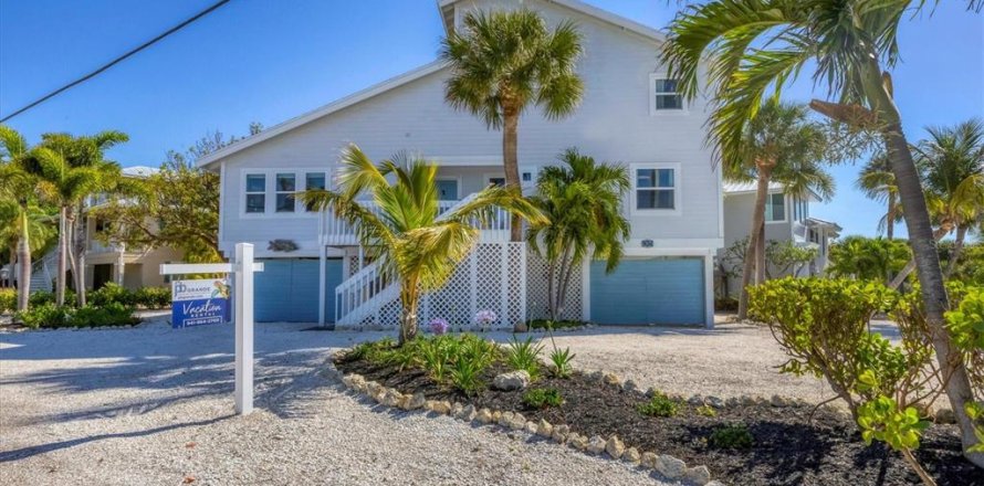 Casa en Boca Grande, Florida 3 dormitorios, 191.75 m2 № 1901097