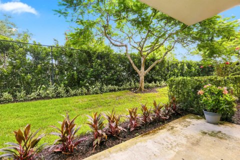 Copropriété à louer à West Palm Beach, Floride: 3 chambres, 121.7 m2 № 2387124 - photo 12