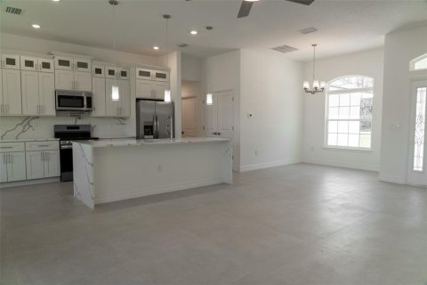 Villa ou maison à vendre à Ocala, Floride: 4 chambres, 167.32 m2 № 2205847 - photo 8
