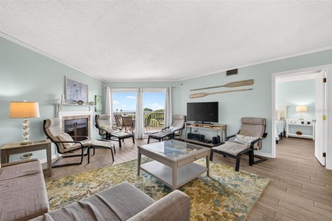Copropriété à vendre à Indian Shores, Floride: 2 chambres, 130.06 m2 № 2428641 - photo 23