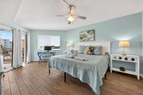 Copropriété à vendre à Indian Shores, Floride: 2 chambres, 130.06 m2 № 2428641 - photo 30