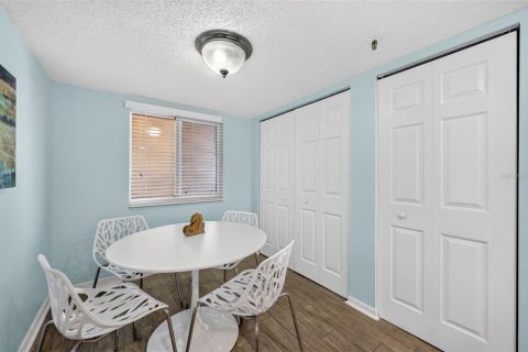 Copropriété à vendre à Indian Shores, Floride: 2 chambres, 130.06 m2 № 2428641 - photo 15