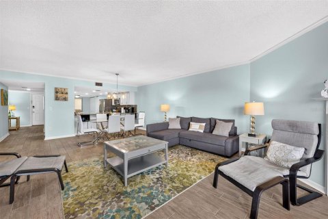 Copropriété à vendre à Indian Shores, Floride: 2 chambres, 130.06 m2 № 2428641 - photo 25