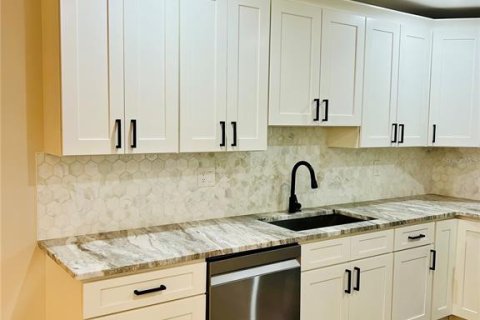 Casa en venta en Palm Harbor, Florida, 3 dormitorios, 119.47 m2 № 1777454 - foto 13