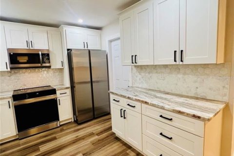 Casa en venta en Palm Harbor, Florida, 3 dormitorios, 119.47 m2 № 1777454 - foto 15