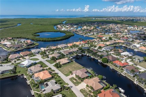Land in Punta Gorda, Florida № 2093732 - photo 10