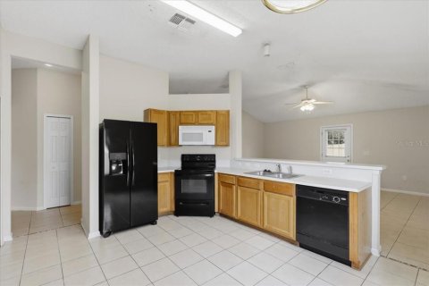 Villa ou maison à Palm Coast, Floride 3 chambres, 125.14 m2 № 2297099
