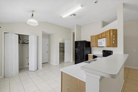 Villa ou maison à vendre à Palm Coast, Floride: 3 chambres, 125.14 m2 № 2297099 - photo 2