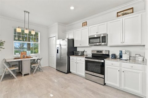 Villa ou maison à vendre à Port Charlotte, Floride: 3 chambres, 155.15 m2 № 2420511 - photo 11