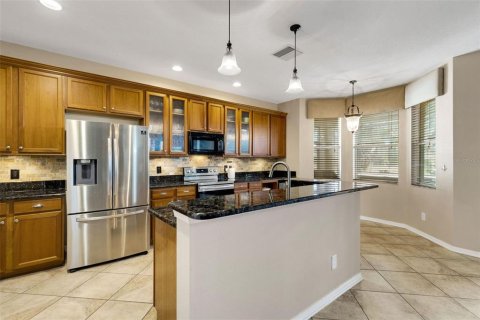 House in Parrish, Florida 4 bedrooms, 222.59 sq.m. № 2132103 - photo 6