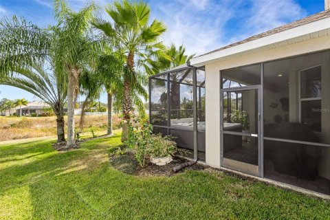 House in Parrish, Florida 4 bedrooms, 222.59 sq.m. № 2132103 - photo 27