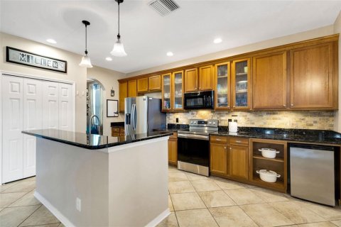 House in Parrish, Florida 4 bedrooms, 222.59 sq.m. № 2132103 - photo 7