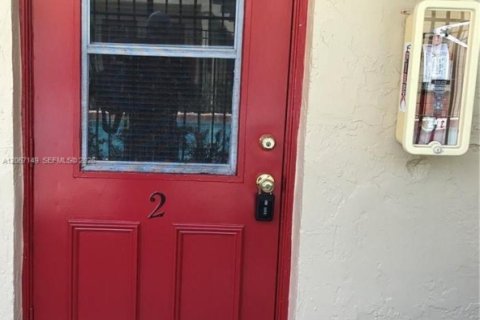 Copropriété à louer à Coral Springs, Floride: 2 chambres, 74.32 m2 № 2286604 - photo 10