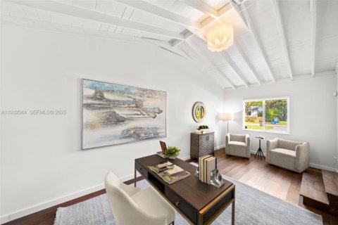 Купить виллу или дом в Майами-Шорс, Флорида 3 спальни, 123.28м2, № 1990574 - фото 8