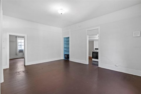 Commercial property in Gainesville, Florida 3 bedrooms, 137.03 sq.m. № 2097721 - photo 13