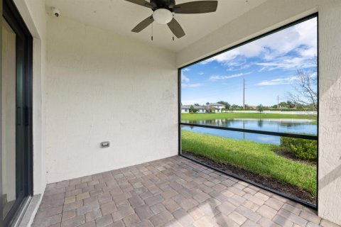 Casa en venta en Lauderdale Lakes, Florida, 4 dormitorios, 169.83 m2 № 2377298 - foto 25