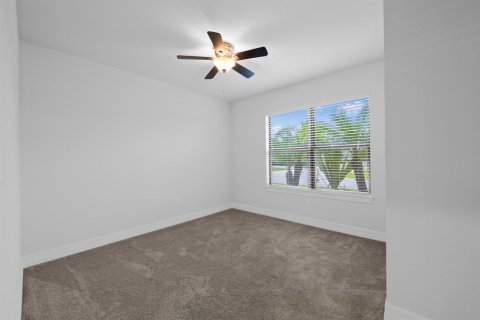 Casa en venta en Lauderdale Lakes, Florida, 4 dormitorios, 169.83 m2 № 2377298 - foto 11